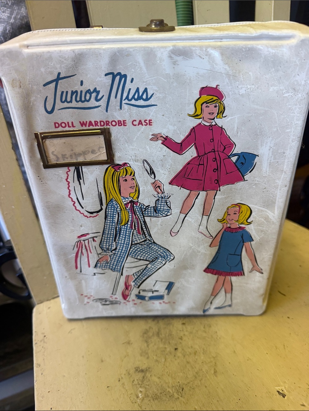 Warner Bros. Junior Miss Doll Wardrobe Case – White with Pink & Blue Artwork